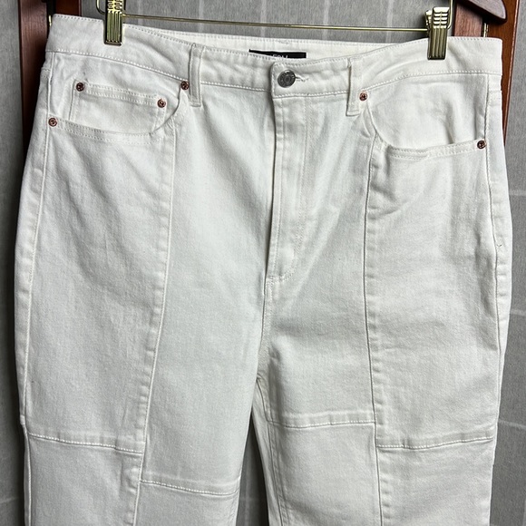 AFRM Women's White Pants size32 - Picture 6 of 10